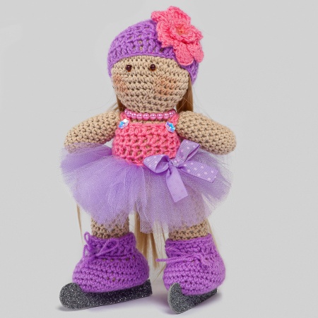 Кукла-сувенир фигуристка К-1 фиолетовый